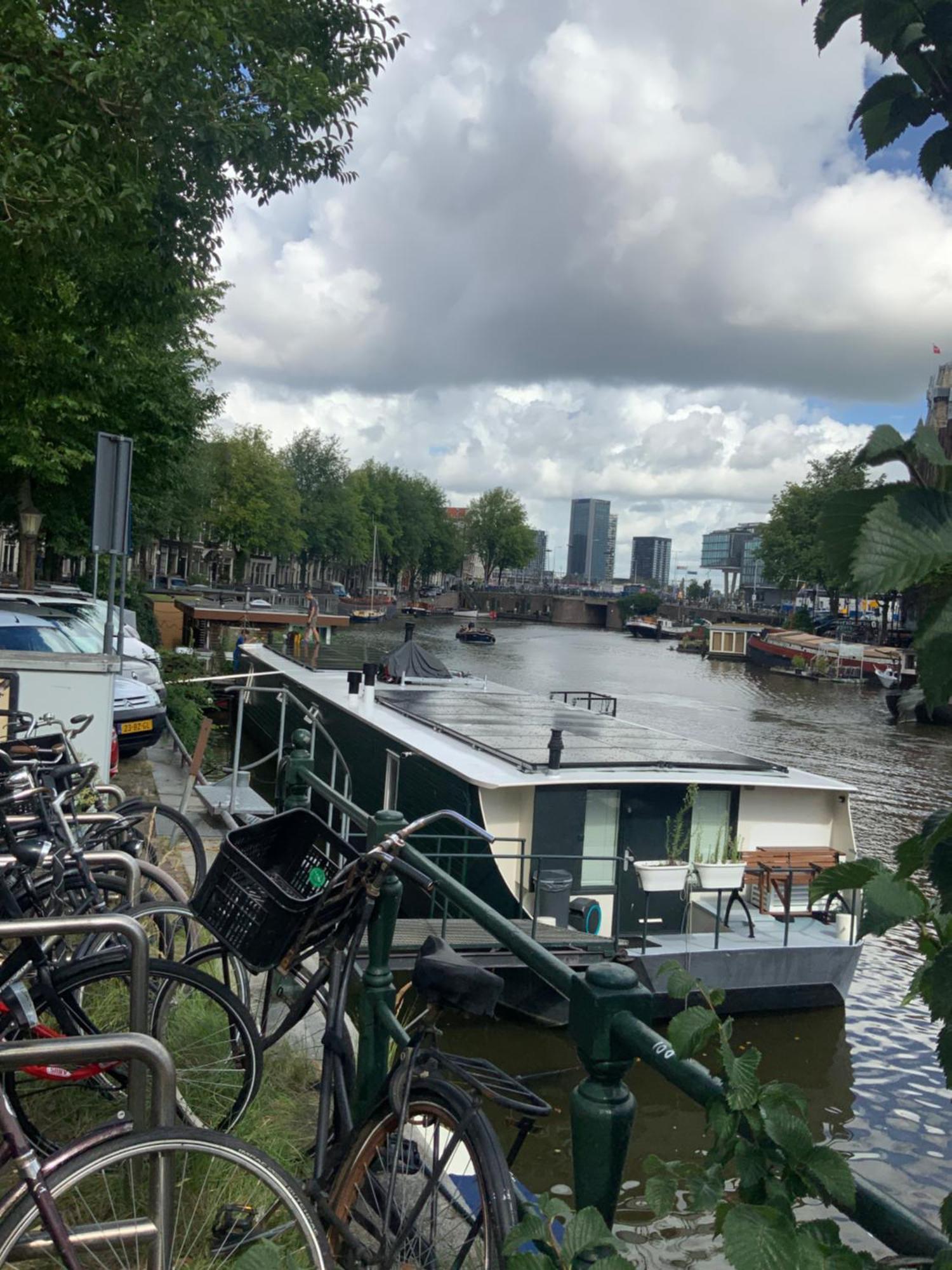 Boat No Breakfast Hotell Amsterdam Exteriör bild